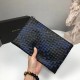 Secured 2023FW BOTTEGA VENETA Bottega Veneta clutch bag Secured 2023FW BOTTEGA VENETA Bottega Veneta clutch bag