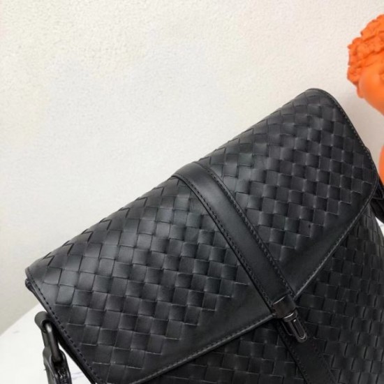 Inevitably sold out 2023FW BOTTEGA VENETA Bottega Veneta shoulder bag Inevitably sold out 2023FW BOTTEGA VENETA Bottega Veneta shoulder bag