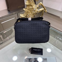 Recommended Sale 2023FW BOTTEGA VENETA Bottega Veneta Men's Shoulder Bag