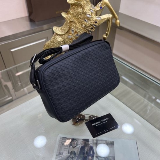 Recommended Sale 2023FW BOTTEGA VENETA Bottega Veneta Men's Shoulder Bag Recommended Sale 2023FW BOTTEGA VENETA Bottega Veneta Men's Shoulder Bag