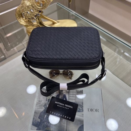Recommended Sale 2023FW BOTTEGA VENETA Bottega Veneta Men's Shoulder Bag Recommended Sale 2023FW BOTTEGA VENETA Bottega Veneta Men's Shoulder Bag