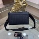 Featured New Brand 2023FW BOTTEGA VENETA Bottega Veneta Men's Shoulder Bag Featured New Brand 2023FW BOTTEGA VENETA Bottega Veneta Men's Shoulder Bag