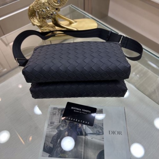 Featured New Brand 2023FW BOTTEGA VENETA Bottega Veneta Men's Shoulder Bag Featured New Brand 2023FW BOTTEGA VENETA Bottega Veneta Men's Shoulder Bag
