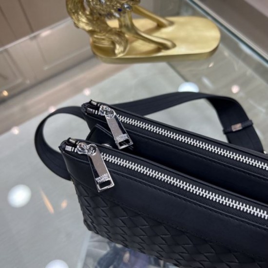 Featured New Brand 2023FW BOTTEGA VENETA Bottega Veneta Men's Shoulder Bag Featured New Brand 2023FW BOTTEGA VENETA Bottega Veneta Men's Shoulder Bag