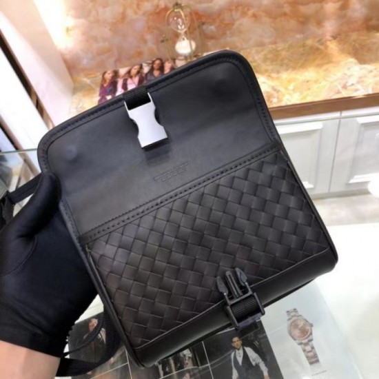 Limited Time Sale 2023FW BOTTEGA VENETA Bottega Veneta Men's Shoulder Bag Limited Time Sale 2023FW BOTTEGA VENETA Bottega Veneta Men's Shoulder Bag