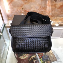 Limited Quantity Very Popular 2023FW BOTTEGA VENETA Bottega Veneta Men's Shoulder Bag
