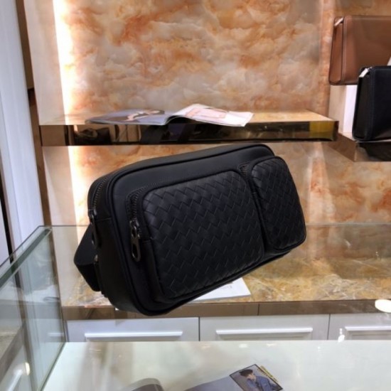 Popular Autumn Models 2023FW BOTTEGA VENETA Bottega Veneta Men's Shoulder Bag Popular Autumn Models 2023FW BOTTEGA VENETA Bottega Veneta Men's Shoulder Bag