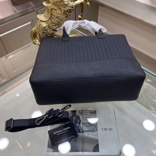 Overwhelming luxury 2023FW BOTTEGA VENETA Bottega Veneta Men's Briefcase Overwhelming luxury 2023FW BOTTEGA VENETA Bottega Veneta Men's Briefcase