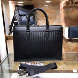 New item you definitely want 2023FW BOTTEGA VENETA Bottega Veneta Men's Briefcase
