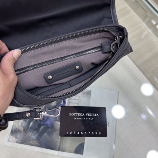 Overwhelming approval rating 2023FW BOTTEGA VENETA Bottega Veneta men's clutch bag Overwhelming approval rating 2023FW BOTTEGA VENETA Bottega Veneta men's clutch bag