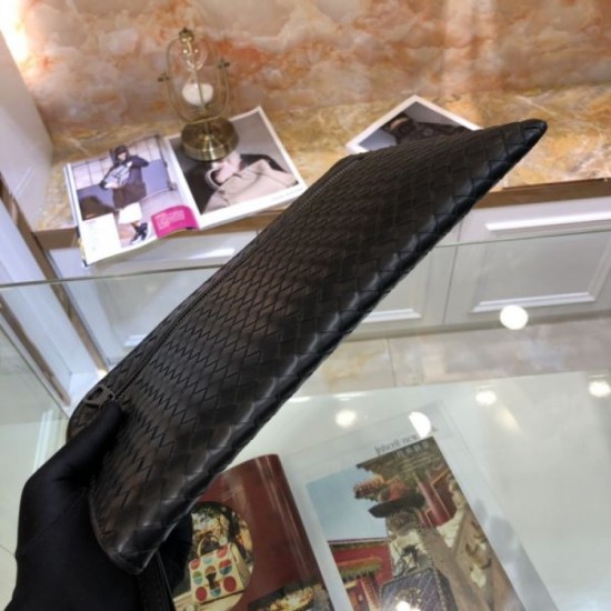 This fall favorite 2023FW BOTTEGA VENETA Bottega Veneta men's clutch bag This fall favorite 2023FW BOTTEGA VENETA Bottega Veneta men's clutch bag