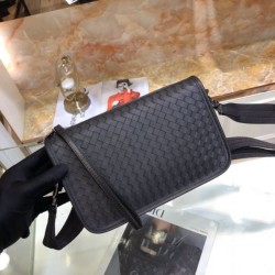This year's big trends 2023FW BOTTEGA VENETA Bottega Veneta men's clutch bag