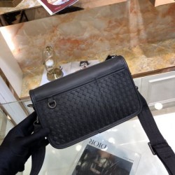 This year's big trends 2023FW BOTTEGA VENETA Bottega Veneta men's clutch bag