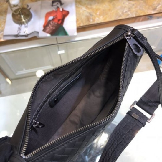 This year's big trends 2023FW BOTTEGA VENETA Bottega Veneta men's clutch bag This year's big trends 2023FW BOTTEGA VENETA Bottega Veneta men's clutch bag