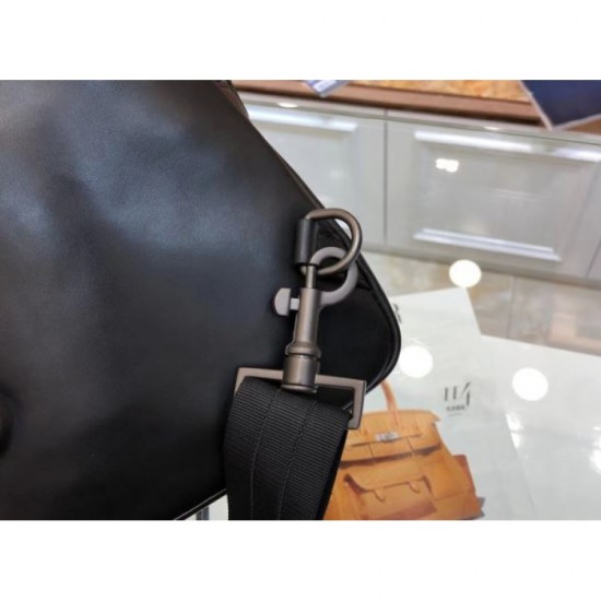 Unprecedented VIP Sale 2023FW BOTTEGA VENETA Bottega Veneta Men's Chest Bag Unprecedented VIP Sale 2023FW BOTTEGA VENETA Bottega Veneta Men's Chest Bag
