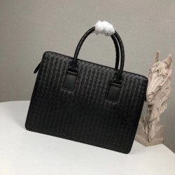 BOTTEGA VENETA BOTTEGA VENETA Briefcase 2023FW This winter's number 1