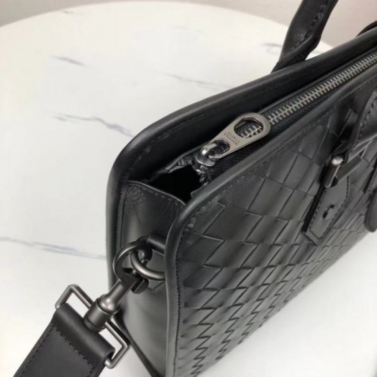 BOTTEGA VENETA Briefcase 2023FW Winter items must be sold out BOTTEGA VENETA Briefcase 2023FW Winter items must be sold out