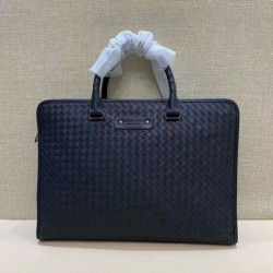 BOTTEGA VENETA Briefcase 2023FW Overseas limited new item