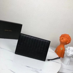 BOTTEGA VENETA Bottega Veneta clutch bag 2023FW Must be sold out