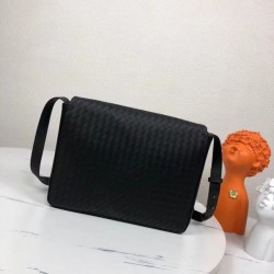 BOTTEGA VENETA Bottega Veneta Shoulder Bag 2023FW Popularity Rising