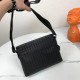 BOTTEGA VENETA Bottega Veneta Shoulder Bag 2023FW Limited Edition BOTTEGA VENETA Bottega Veneta Shoulder Bag 2023FW Limited Edition