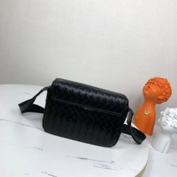 BOTTEGA VENETA Bottega Veneta Shoulder Bag 2023FW First come, first served