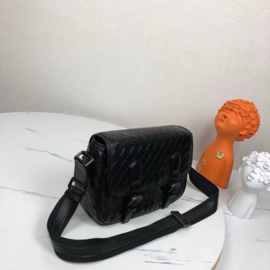 BOTTEGA VENETA Bottega Veneta Shoulder Bag 2023FW First come, first served BOTTEGA VENETA Bottega Veneta Shoulder Bag 2023FW First come, first served