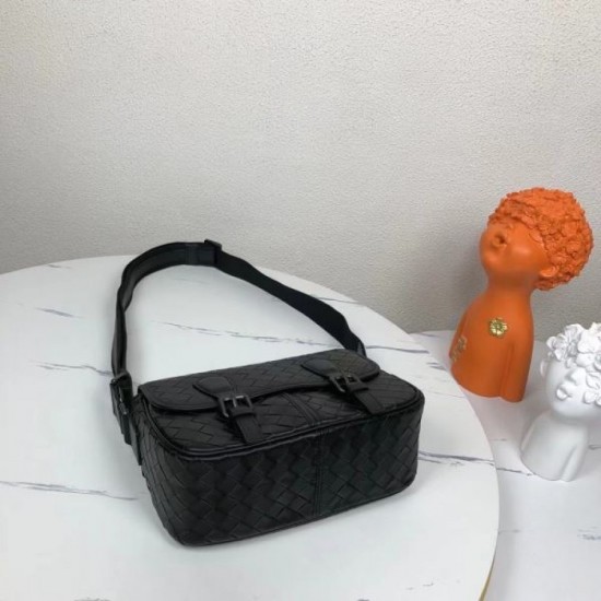 BOTTEGA VENETA Bottega Veneta Shoulder Bag 2023FW First come, first served BOTTEGA VENETA Bottega Veneta Shoulder Bag 2023FW First come, first served