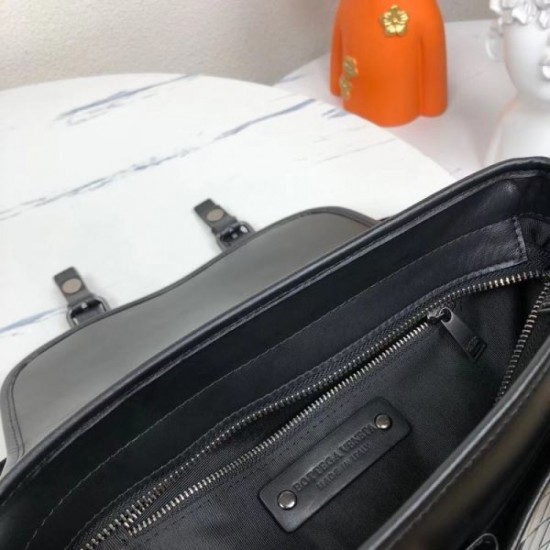 BOTTEGA VENETA Bottega Veneta Shoulder Bag 2023FW First come, first served BOTTEGA VENETA Bottega Veneta Shoulder Bag 2023FW First come, first served