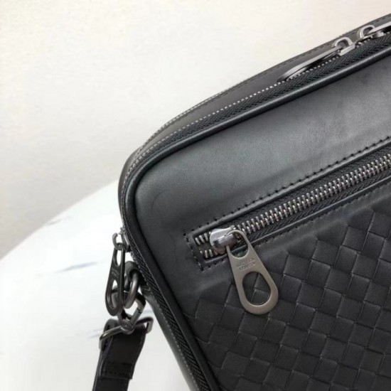 BOTTEGA VENETA Shoulder bag 2023FW Must be sold out BOTTEGA VENETA Shoulder bag 2023FW Must be sold out