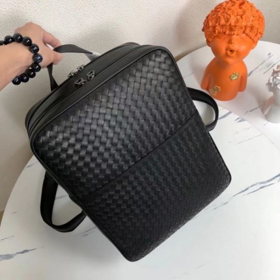 BOTTEGA VENETA Bottega Veneta Backpack 2023FW now available at new price! BOTTEGA VENETA Bottega Veneta Backpack 2023FW now available at new price!