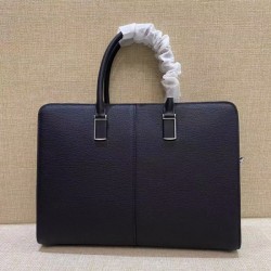 A rush of fans aiming for the new summer work 2023SS CARTIER Cartier Briefcase