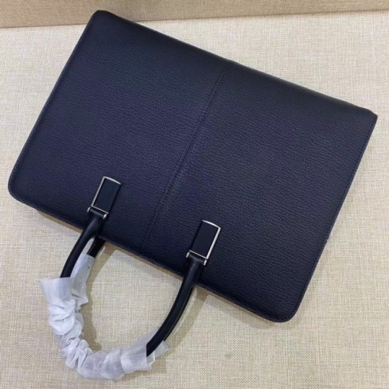 A rush of fans aiming for the new summer work 2023SS CARTIER Cartier Briefcase A rush of fans aiming for the new summer work 2023SS CARTIER Cartier Briefcase