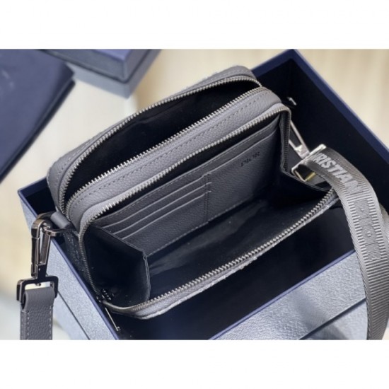 DIOR Dior 2023SS shoulder bag Hard to get new spring items DIOR Dior 2023SS shoulder bag Hard to get new spring items