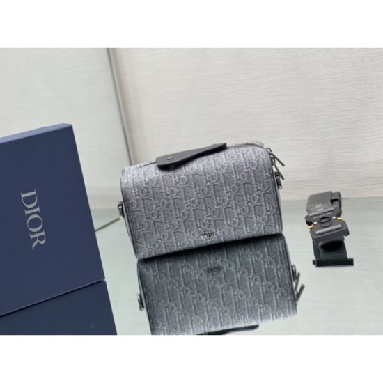 DIOR Dior 2023SS shoulder bag For exquisite dressing DIOR Dior 2023SS shoulder bag For exquisite dressing