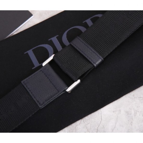 DIOR Dior 2023SS shoulder bag half price SALE difficult to obtain DIOR Dior 2023SS shoulder bag half price SALE difficult to obtain