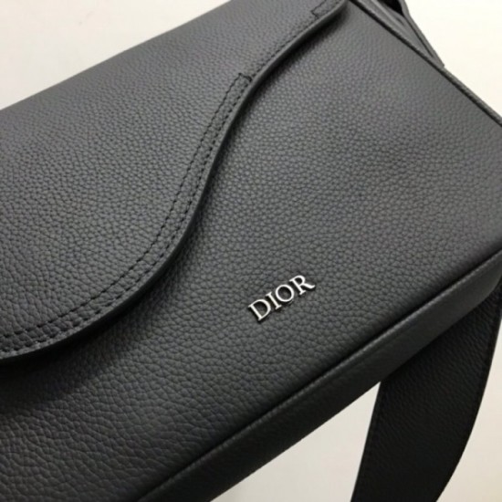 DIOR Dior 2023SS shoulder bag spring and summer new work sold out soon DIOR Dior 2023SS shoulder bag spring and summer new work sold out soon