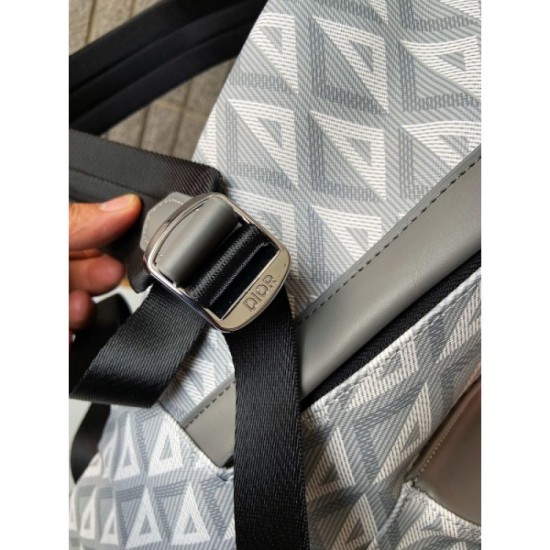 DIOR Dior 2023SS backpack full of fashion DIOR Dior 2023SS backpack full of fashion