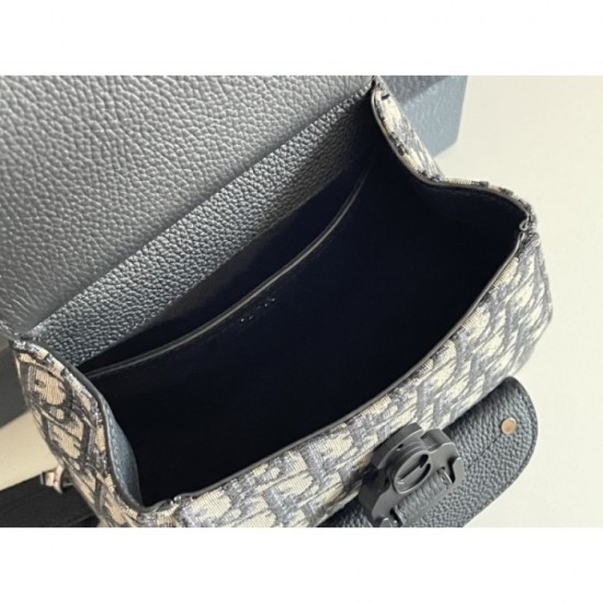 DIOR Dior 2023SS Backpack Wearing a strong sense of jewel DIOR Dior 2023SS Backpack Wearing a strong sense of jewel