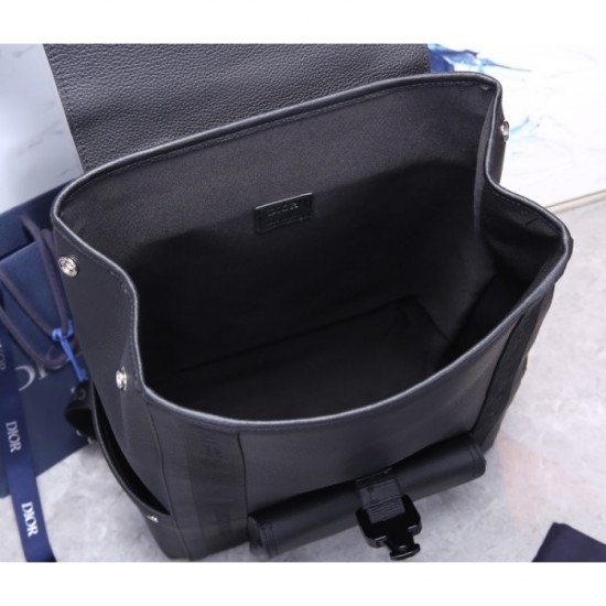DIOR Dior 2023SS backpack Fashionable senior wear DIOR Dior 2023SS backpack Fashionable senior wear