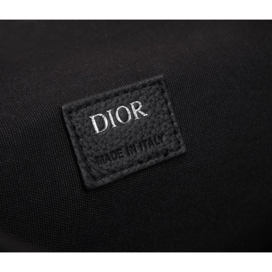 DIOR Dior 2023SS backpack Fashionable senior wear DIOR Dior 2023SS backpack Fashionable senior wear