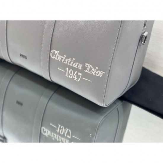 A popular item that has been used for several years 2023SS DIOR Dior travel bag A popular item that has been used for several years 2023SS DIOR Dior travel bag