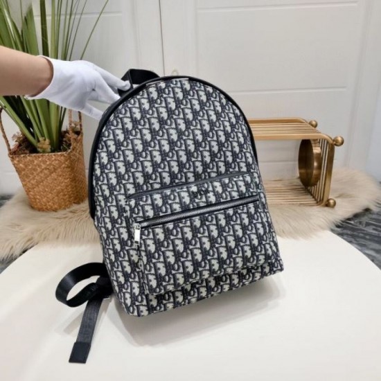 2023FW DIOR Backpack that can be seen from tops 2023FW DIOR Backpack that can be seen from tops