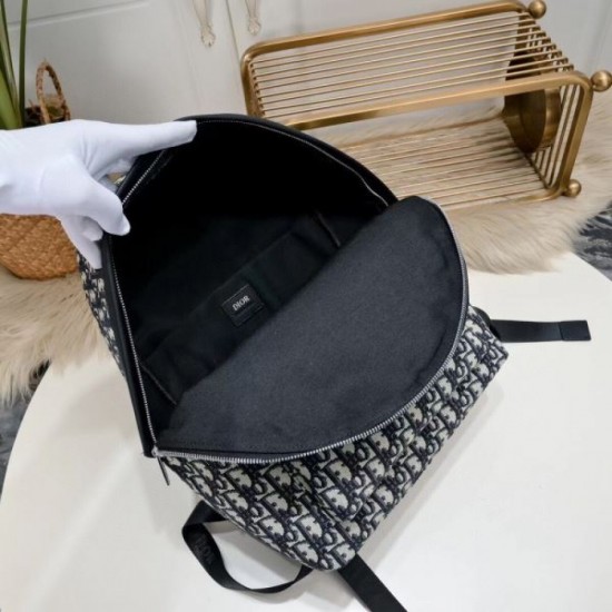2023FW DIOR Backpack that can be seen from tops 2023FW DIOR Backpack that can be seen from tops