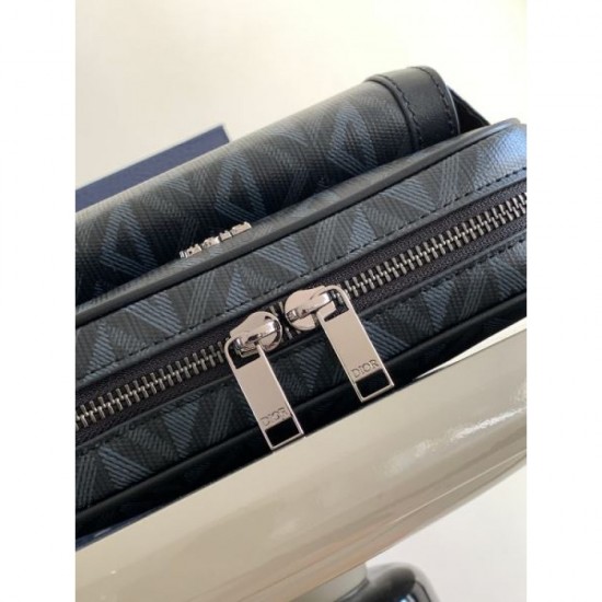 I definitely want this fall 2023FW DIOR Dior shoulder bag I definitely want this fall 2023FW DIOR Dior shoulder bag