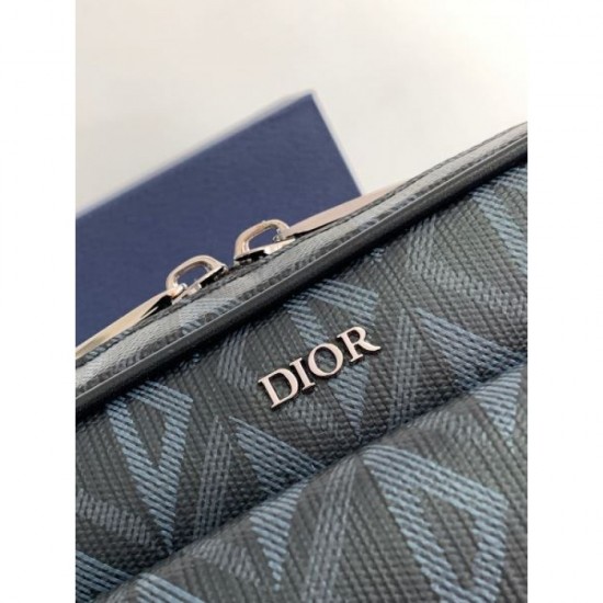 I definitely want this fall 2023FW DIOR Dior shoulder bag I definitely want this fall 2023FW DIOR Dior shoulder bag