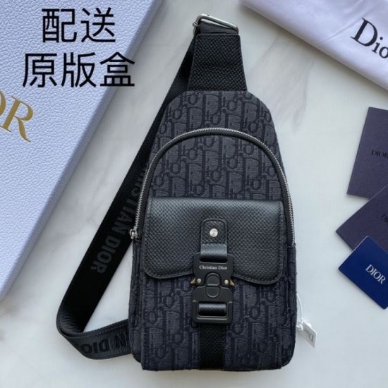 New arrivals from fall/winter items! 2023FW DIOR Dior Men's Chest Bag New arrivals from fall/winter items! 2023FW DIOR Dior Men's Chest Bag