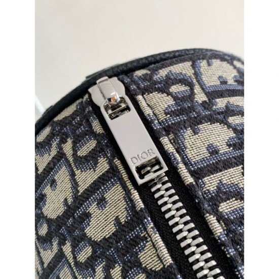 DIOR Shoulder bag 2023FW A statement every season DIOR Shoulder bag 2023FW A statement every season