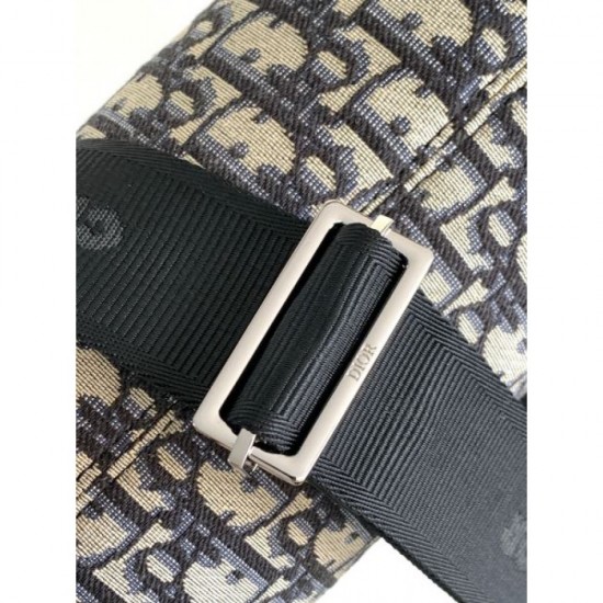 DIOR Shoulder bag 2023FW A statement every season DIOR Shoulder bag 2023FW A statement every season