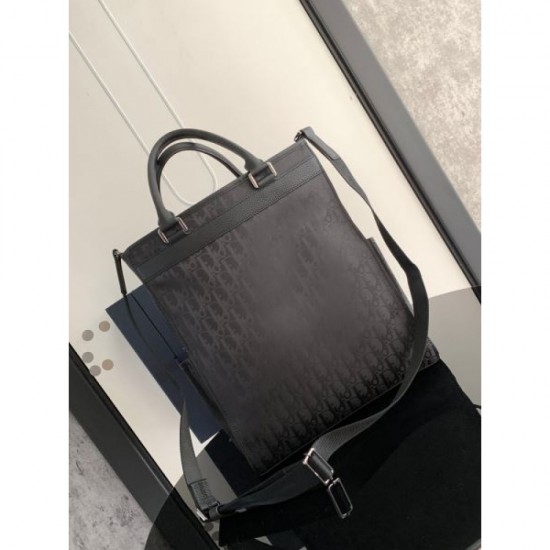 DIOR Shoulder bag 2023FW This is the one for this winter DIOR Shoulder bag 2023FW This is the one for this winter